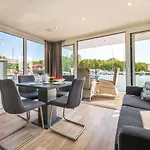 Hotel Marina Martinshafen Sagard