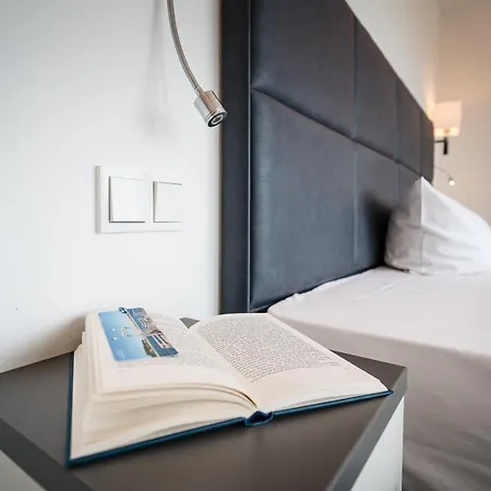 Marina Martinshafen *