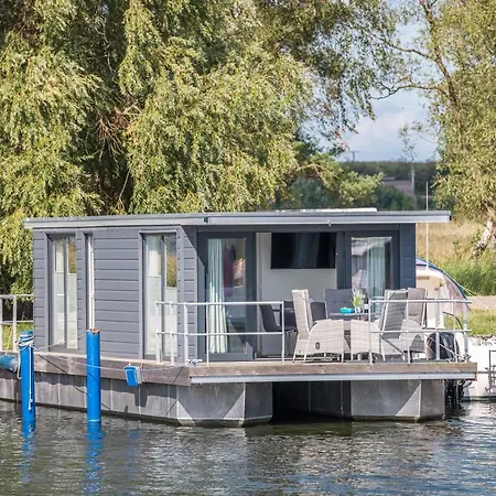 Marina Martinshafen Hotell Sassnitz