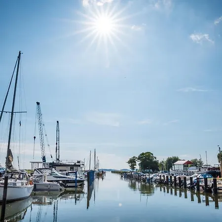 Marina Martinshafen * Sagard