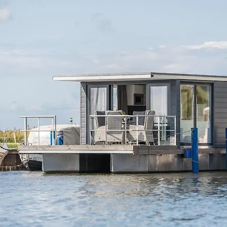 Marina Martinshafen Szálloda Sagard