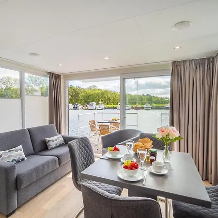 Marina Martinshafen * 사가드