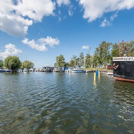 Marina Martinshafen Szálloda Sagard