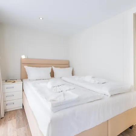 Marina Martinshafen *