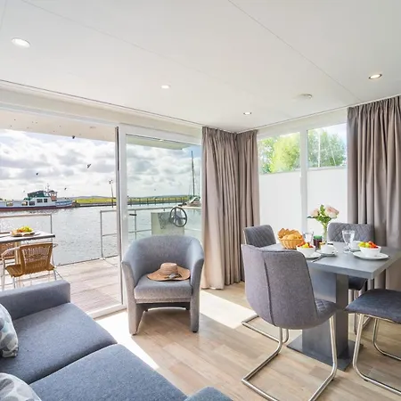 Marina Martinshafen Szálloda Sagard