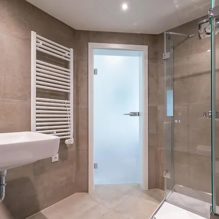 Szálloda Marina Martinshafen Sagard