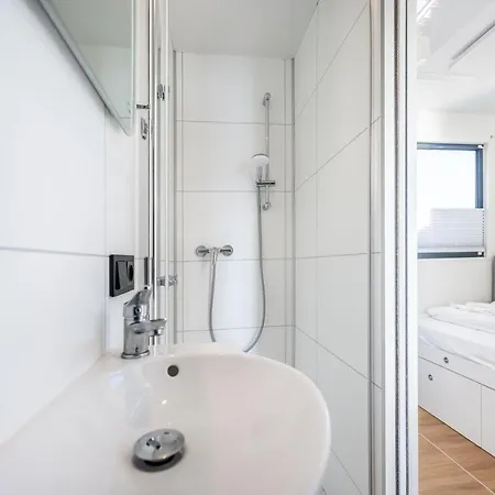 Szálloda Marina Martinshafen Sagard