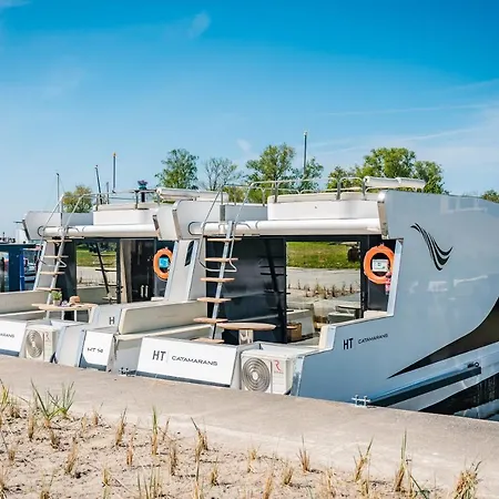 Marina Martinshafen *