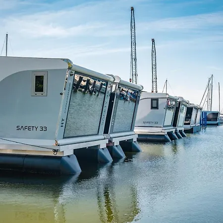 Marina Martinshafen *