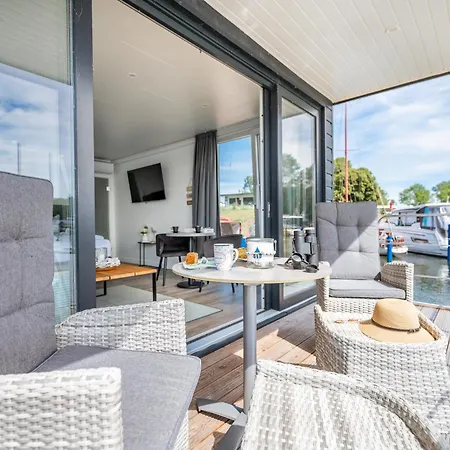 Marina Martinshafen Hotell