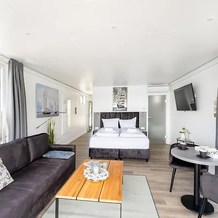 Hotell Marina Martinshafen