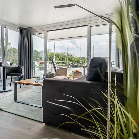 Marina Martinshafen Hotell Sassnitz