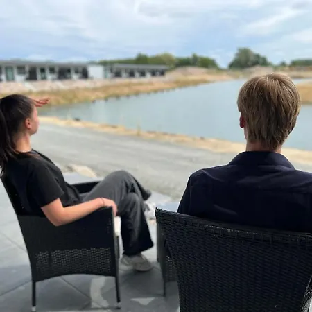 Marina Martinshafen 호텔