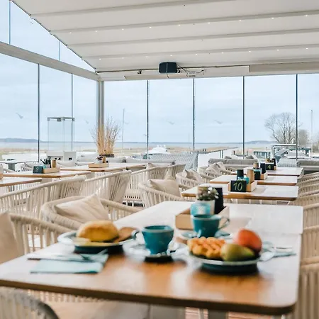 Marina Martinshafen Hotel Sassnitz