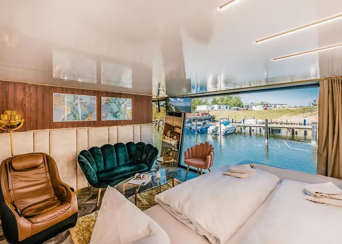 Otel Marina Martinshafen